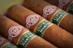 Con humos de fiesta regresa el Festival Internacional del Habano